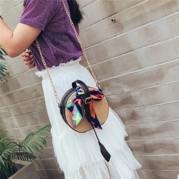 Small  Round Beach HandBag for Women Black Color - Picture 7 of 7